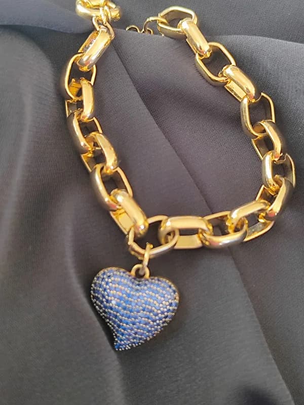 Pulseira elos cartier coração cravejado